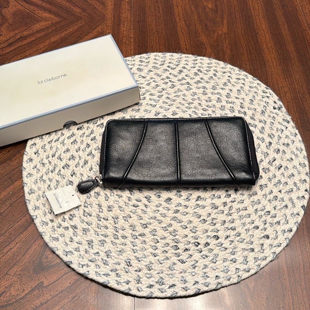 Liz Claiborne black zip around wallet with box 